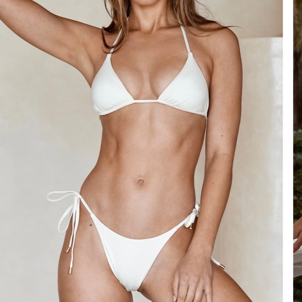Ivory Palma Top (L) and Bottom (M)